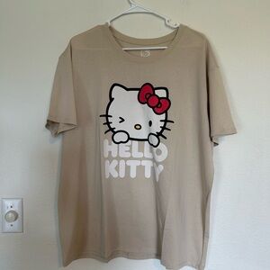 NWOT Hello Kitty Cream T-Shirts XL
